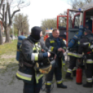 Tűzoltók a gimiben