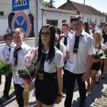 Ballagás a Református Általános Iskolából