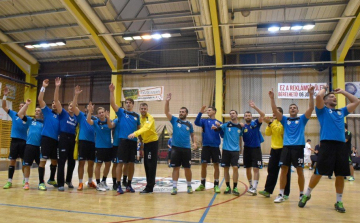 Öröm-boldogság a kézis fiúknál is