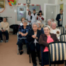 Farsang a ceglédi idősek otthonában