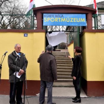 Kürti Béla nevét viseli a Sporttörténeti Gyűjtemény