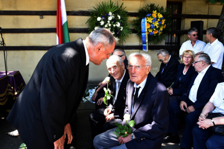 Szondy István temetése 