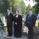 Temető koszsorúzás és Toborzó beszéd fotók