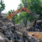 Városi Strandfürdő - Hol strand állott, most kőhalom... 