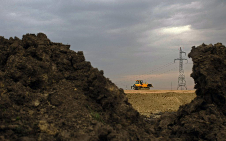 M4: kartellgyanú miatt leállítva