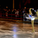 Megnyitott a jégpálya