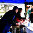 Jótékonysági Ételosztás