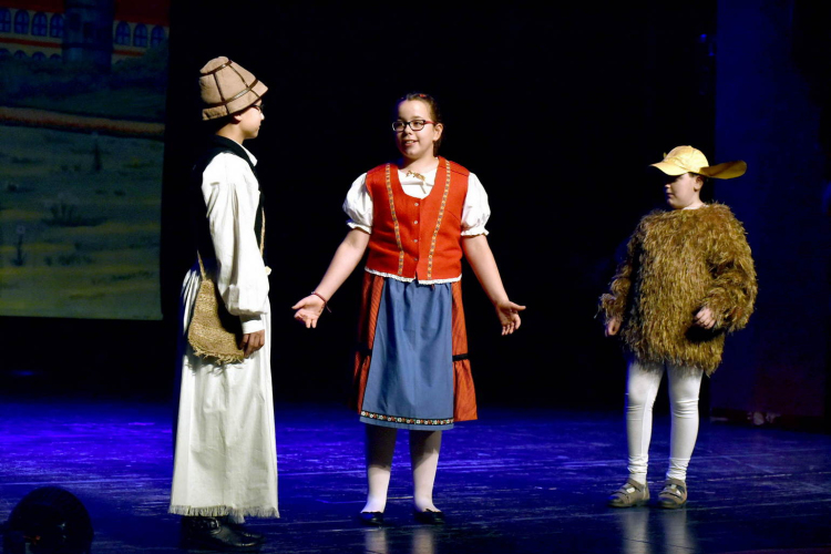 Táncsics alsós est