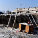 Bedarálják a lelátót