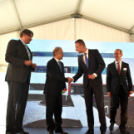 Tovább fejlődik Magyarország legnagyobb félvezető gyártója Cegléden