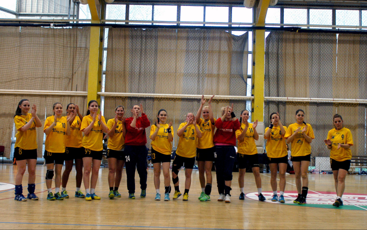 A nagybetűs CSAPAT!