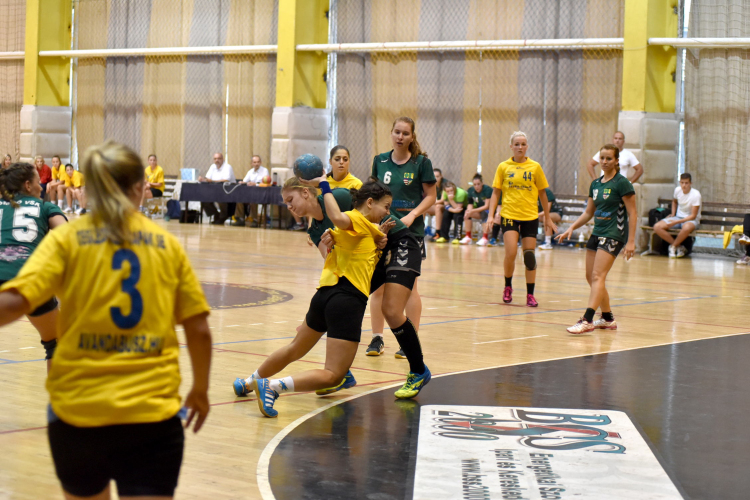 Ceglédi Kék Cápák - Gyömrő VSK 25 - 13 (13 - 5)