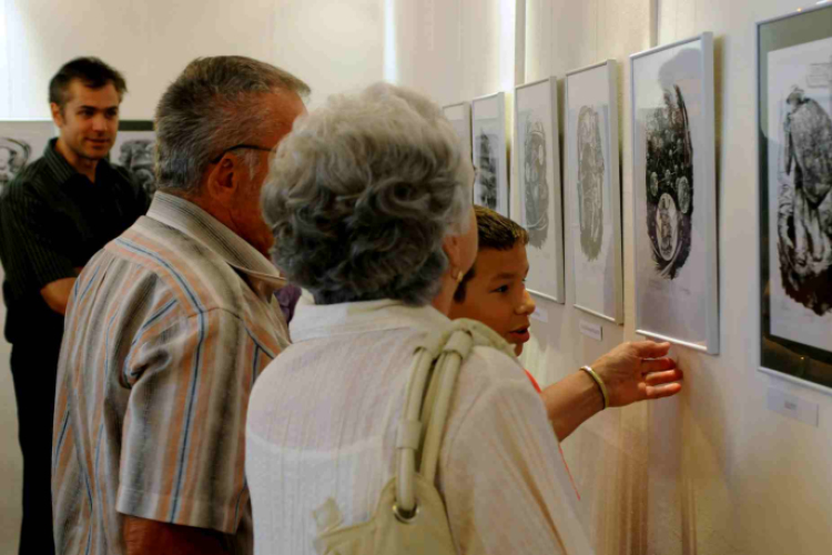 Nagy László kiállítása Albertirsán