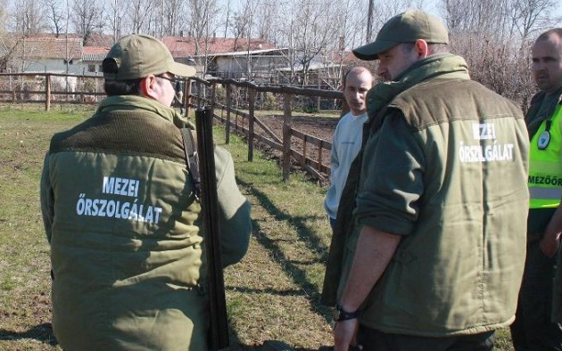 Tolvajokat fogtak a ceglédi mezőőrök