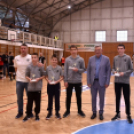 Csúcsrangadó a listavezető ellen