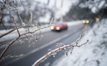 Túlhűlt vízcseppek miatt adtak ki riasztást