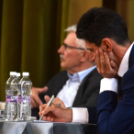 Újabb találkozások