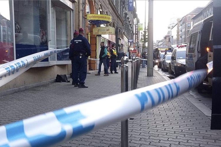 Rendőri intézkedés közben halt meg egy őrjöngő férfi Budapesten