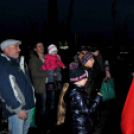 Ceglédi mikulás a templomtoronyból