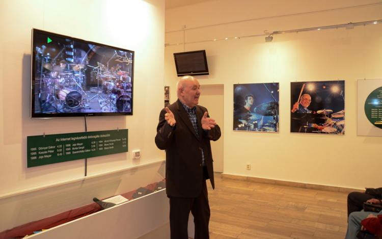 Rendhagyó dobos tárlatvezetés - VIDEÓ