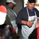 Csemői hagyományos hurkatöltő verseny