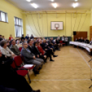 Átadták a felújított Szent Kereszt Katolikus Általános Iskolát