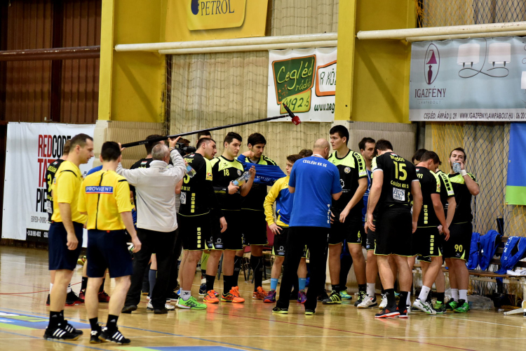Ceglédi KKSE - Mol-Pick Szeged: 27-37 (15-21)