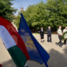 Koszorúkkal emlékeztek