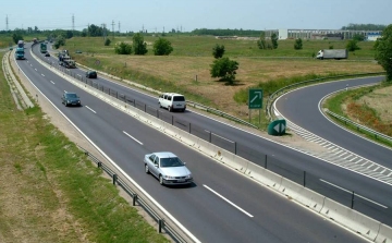2020-2022-re épülhet meg az M4-es autópálya Cegléd és Budapest között