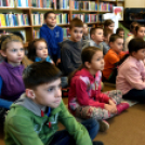 Négyszögletű Kerek kiállítás 