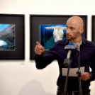 „ Az idő kapujában”