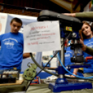 Pályaválasztási kiállítás a Sportcsarnokban