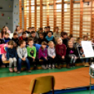 Hangszeres csalogató