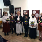 A höveji csipkevarrás élő hagyománya