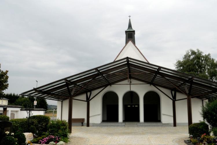 Messze a hazától...