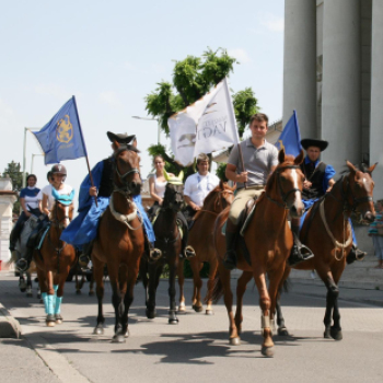 IX. Bor és Laskafesztivál - IV. Ceglédi Vágta