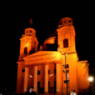 Megnyitott a jégpálya