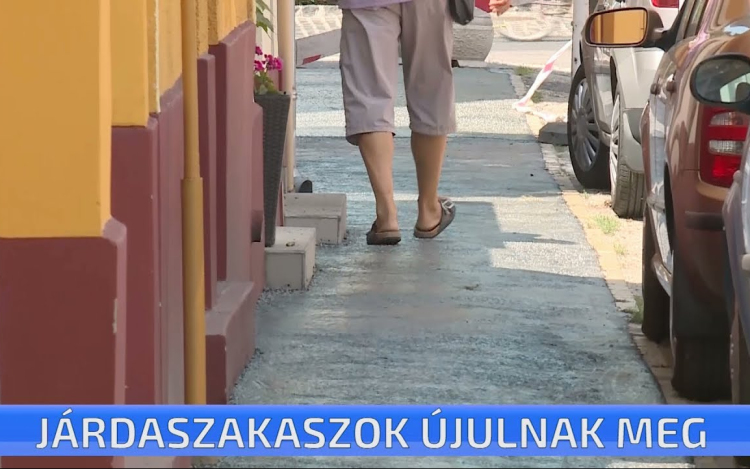A város több pontján megújulnak járdaszakaszok