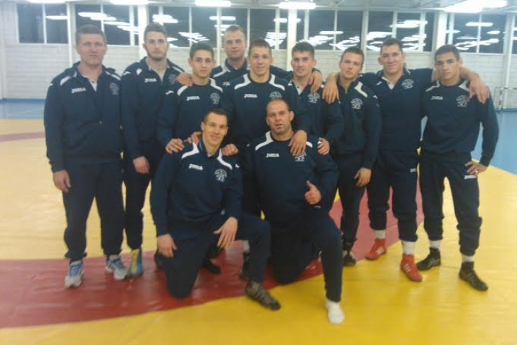 Helyosztó és oda- visszavágó