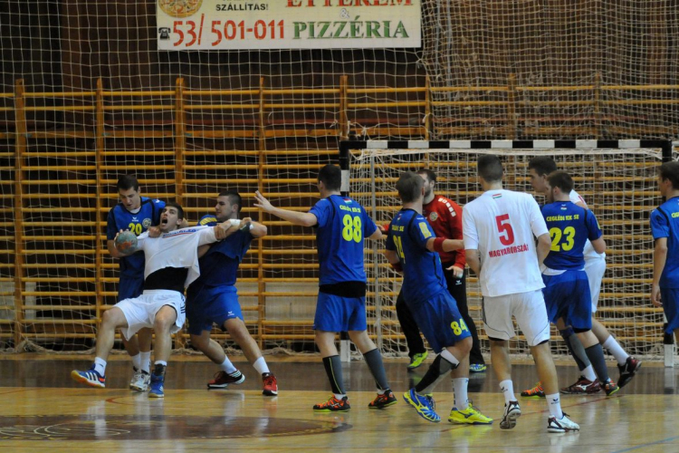 Cegléd - Junior válogatott kézilabda mérkőzés