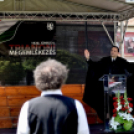 Felavatták az országzászló emlékművet Cegléden