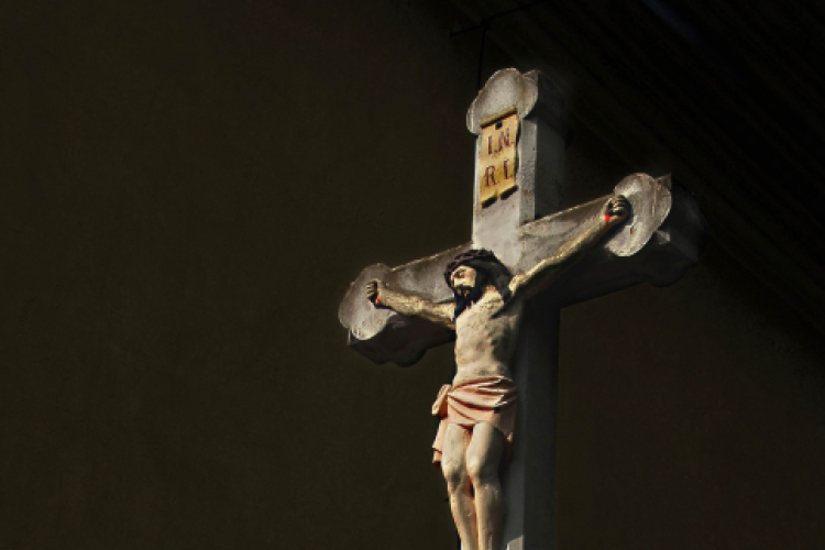 Jójárt György kiállítása a Gimiben