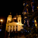 Megnyitott a jégpálya