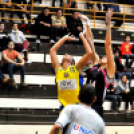 CEGLÉDI EKK–PINKK PÉCSI 424 64–75 