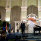 Varázslat Énekhangokra Cegléden