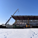 Bontják a lelátót