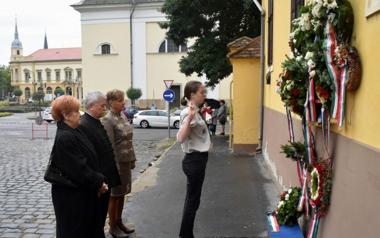 Aradi vértanúkra emlékeztek