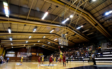 Fél gőzzel is legyőzte a CEKK a Vasast