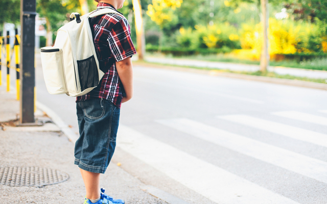 Iskolakezdés a városban