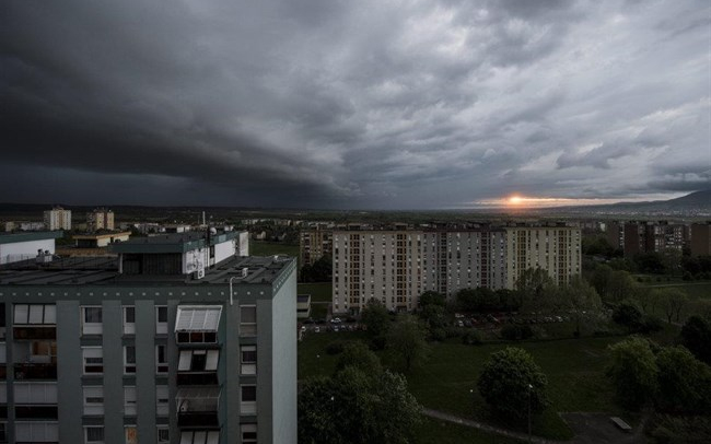 Durva lehet a mai vihar